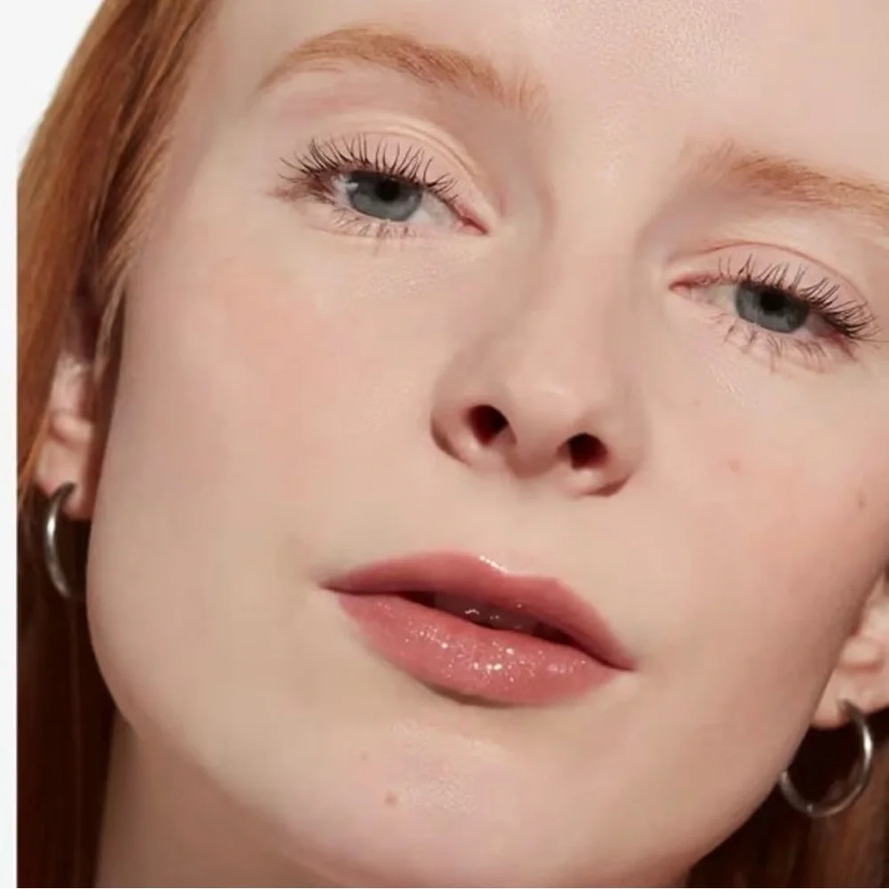 beautycounter beyond gloss magnolia shimmer discontinued Jan sale